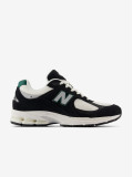 Sapatilhas New Balance M2002